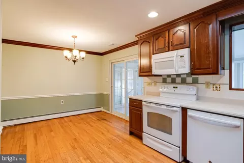 704 Birch Ave, Pasadena, MD 21122 photo 15