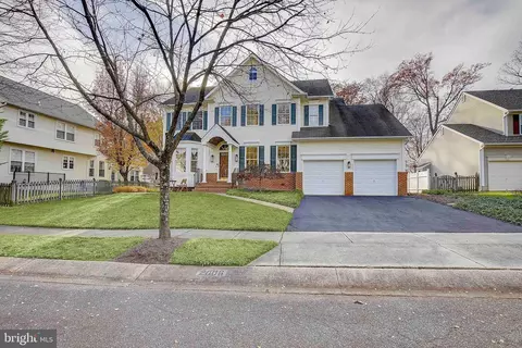 2006 Old Willow Way, Crofton, MD 21114