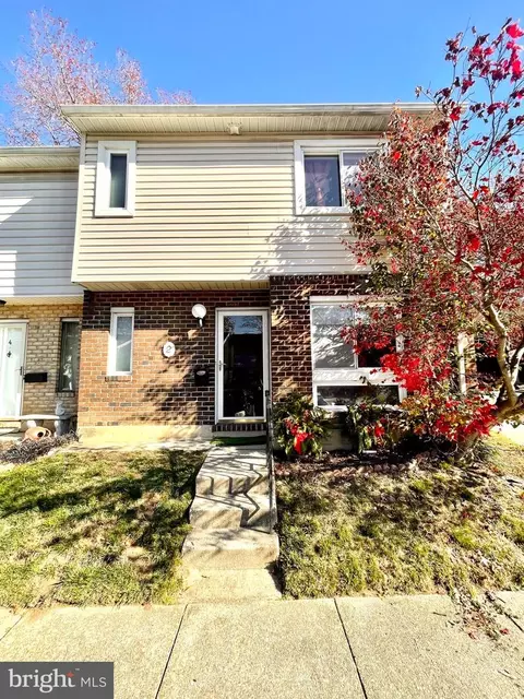 2 Woodward Ct, Annapolis, MD 21403
