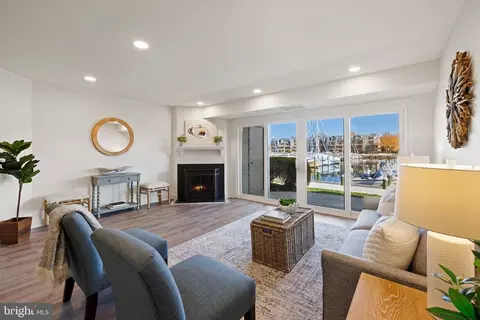 7042 Harbour Village Ct #T1, Annapolis, MD 21403