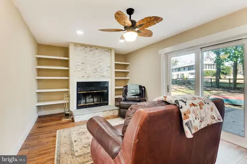 613 Harbor Dr, Annapolis, MD 21403 photo 11