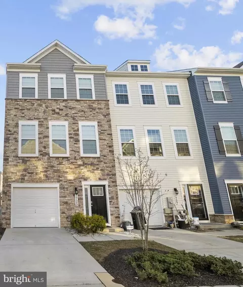 7725 Venice Ln, Severn, MD 21144