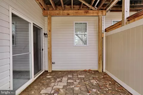 102 Dark Sky Xing, Pasadena, MD 21122 photo 11