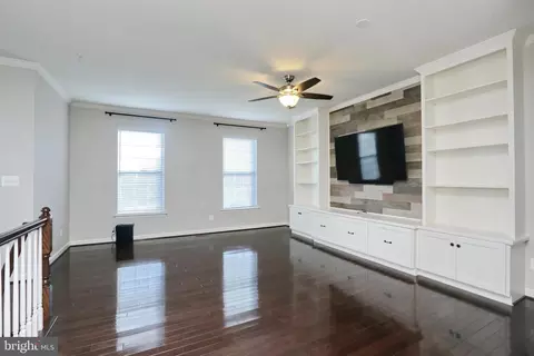 102 Dark Sky Xing, Pasadena, MD 21122 photo 17