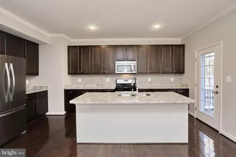 102 Dark Sky Xing, Pasadena, MD 21122 photo 20