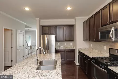 102 Dark Sky Xing, Pasadena, MD 21122 photo 26