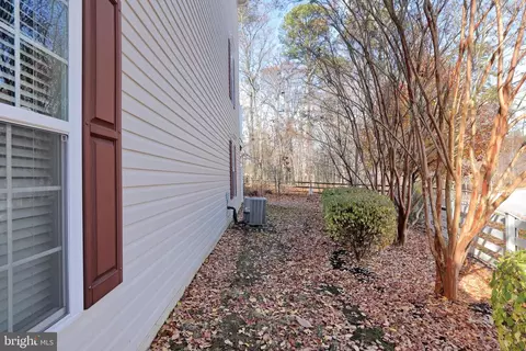 102 Dark Sky Xing, Pasadena, MD 21122 photo 4
