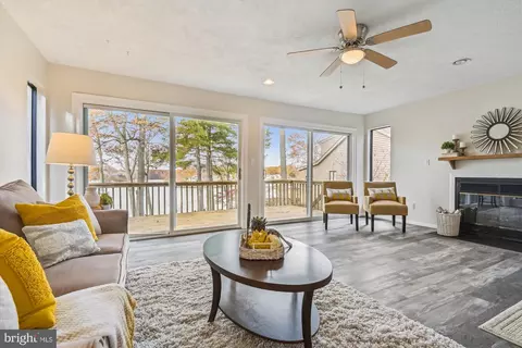 888 Northfield Ave, Pasadena, MD 21122 photo 13