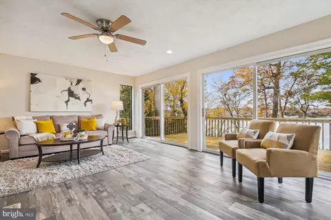 888 Northfield Ave, Pasadena, MD 21122 photo 19