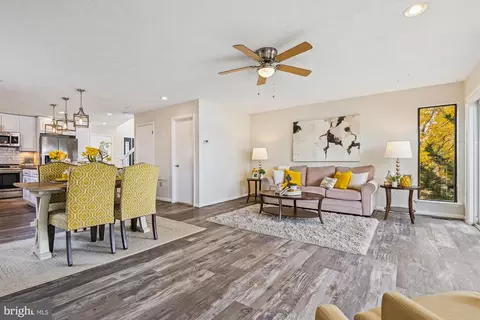 888 Northfield Ave, Pasadena, MD 21122 photo 18
