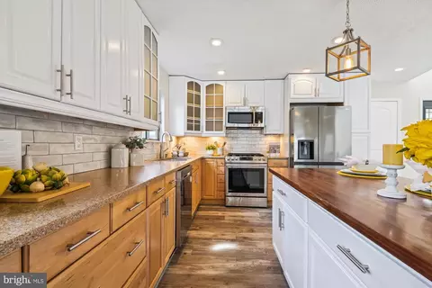 888 Northfield Ave, Pasadena, MD 21122 photo 11