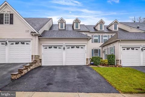 713 Shallop Ct, Millersville, MD 21108