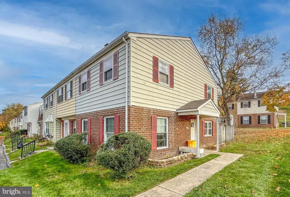 247 Candle Light Ln 247 Glen Burnie Md 21061 30 Photos Movoto