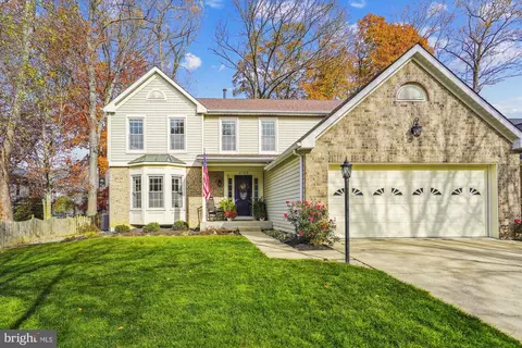 2102 Meghan Ct, Crofton, MD 21114