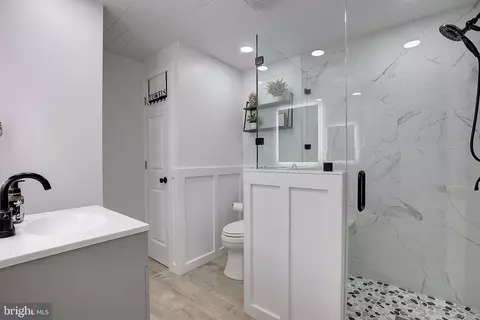 511 Realm Ct E, Odenton, MD 21113 photo 27