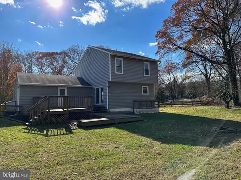 248 Ullman Rd, Pasadena, MD 21122 photo 2