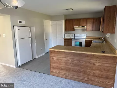 248 Ullman Rd, Pasadena, MD 21122 photo 7