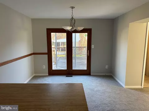 248 Ullman Rd, Pasadena, MD 21122 photo 8