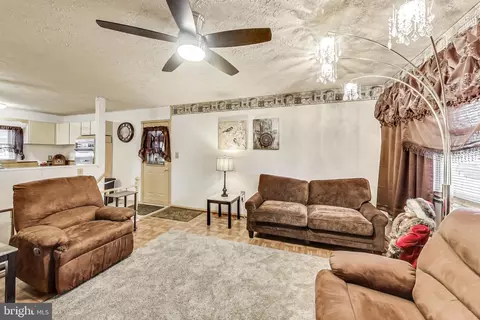 3388 Horsehead S, Laurel, MD 20724 photo 8