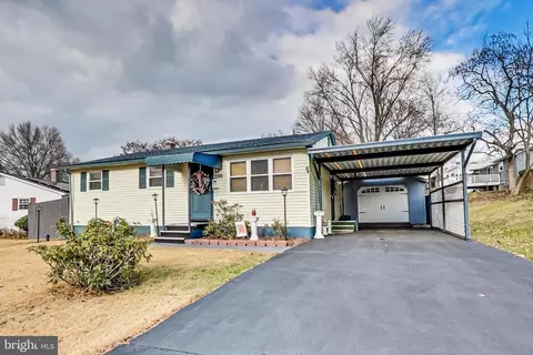 3388 Horsehead S, Laurel, MD 20724 photo 3