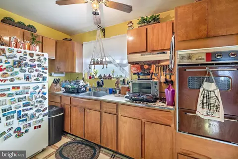 771 221st St, Pasadena, MD 21122 photo 13
