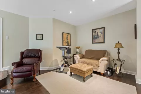 842 Thicket Ct, Odenton, MD 21113 photo 19