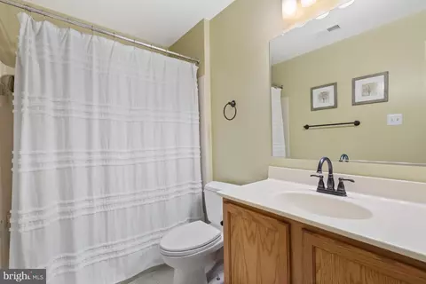 842 Thicket Ct, Odenton, MD 21113 photo 22