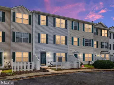 40 D Ironstone Ct, Annapolis, MD 21403