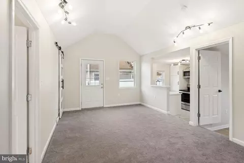 1733 Fairhill Dr, Edgewater, MD 21037 photo 5