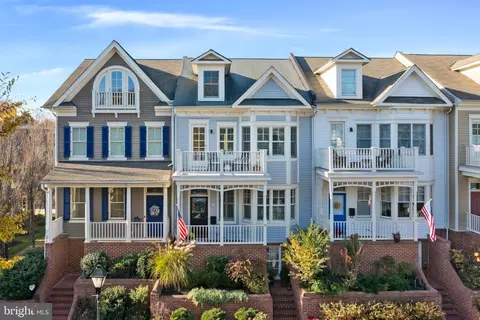 15 South St, Annapolis, MD 21401
