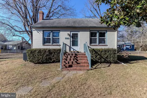 502 Deale Rd, Deale, MD 20751