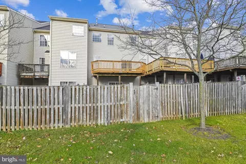 1005 Railbed Dr, Odenton, MD 21113 photo 2