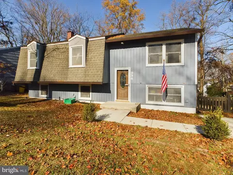 986 Round Top Dr, Annapolis, MD 21409 photo 4