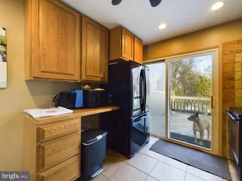 986 Round Top Dr, Annapolis, MD 21409 photo 8
