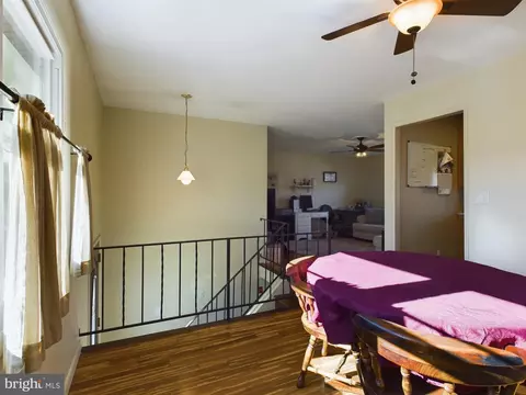 986 Round Top Dr, Annapolis, MD 21409 photo 9