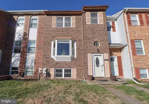 2469 Vineyard Ln, Crofton, MD 21114