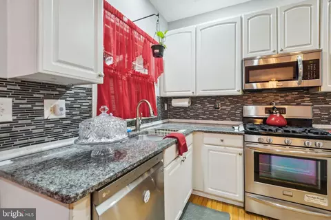 322 Regiment Ct, Odenton, MD 21113 photo 8