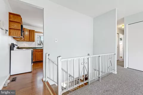 336 Park Hall S, Laurel, MD 20724 photo 10