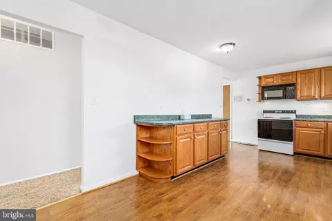 336 Park Hall S, Laurel, MD 20724 photo 14