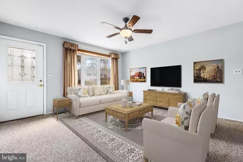 336 Park Hall S, Laurel, MD 20724 photo 6