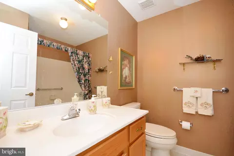 779 Eastern Point Rd, Annapolis, MD 21401 photo 9