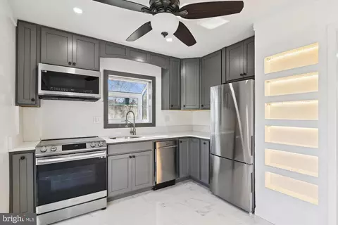 3 Lexington Rd, Harmans, MD 21077 photo 6