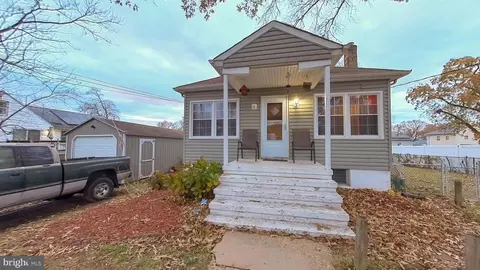 117 Mcguirk Dr, Glen Burnie, MD 21060