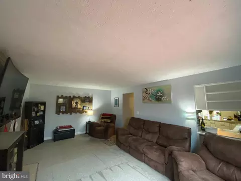 336 Eagle Hill Rd, Pasadena, MD 21122 photo 17