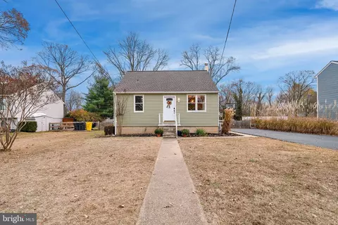 821 Mill Creek Rd, Arnold, MD 21012