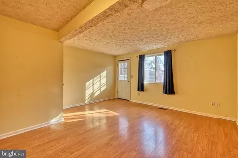 3637 Handel Ct, Pasadena, MD 21122 photo 8