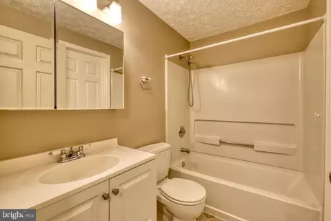 3637 Handel Ct, Pasadena, MD 21122 photo 16