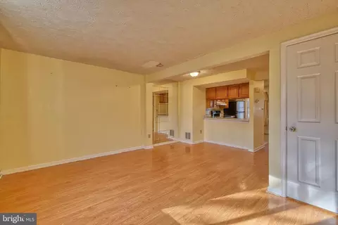 3637 Handel Ct, Pasadena, MD 21122 photo 10