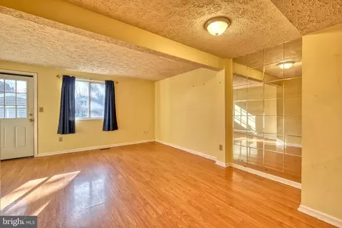 3637 Handel Ct, Pasadena, MD 21122 photo 7