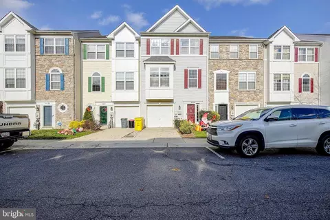 4106 Apple Leaf Ct, Pasadena, MD 21122